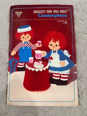 Vintage Raggedy Ann & Andy Party Centerpiece Never been Used Nostalgic 11.5 in